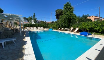 Sunrise Inn Hotel - Κουντουράτα, Κεφαλονιά