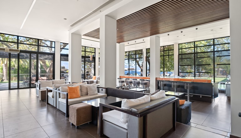 4* Long Beach Resort Hotel - Αίγιο