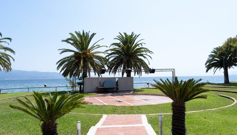 4* Long Beach Resort Hotel - Αίγιο