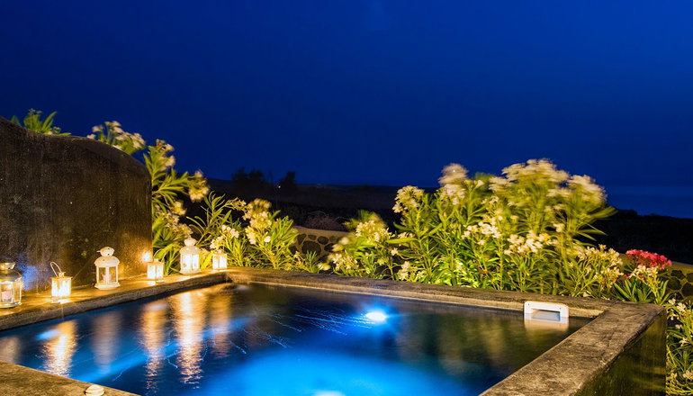 Oia Sunset Villas