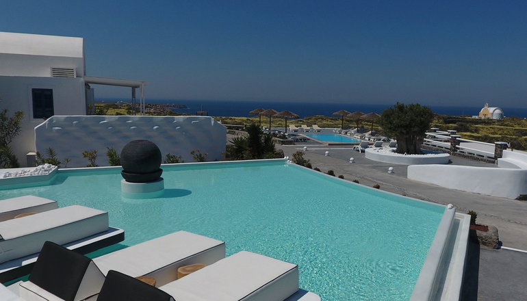 Oia Sunset Villas