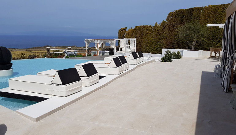Oia Sunset Villas