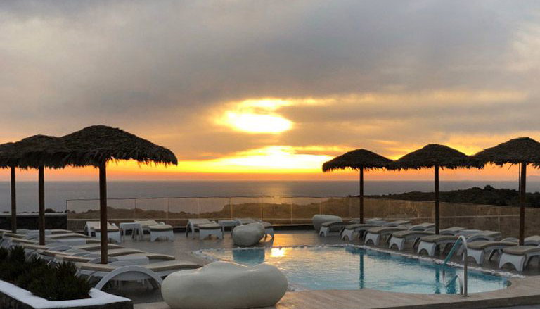 Oia Sunset Villas