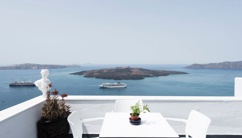 Kastro Suites Fira