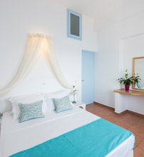 Kastro Suites Fira