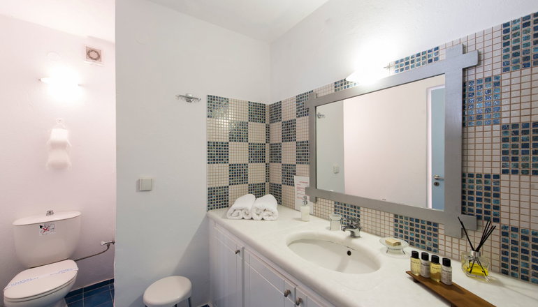Kastro Suites Fira