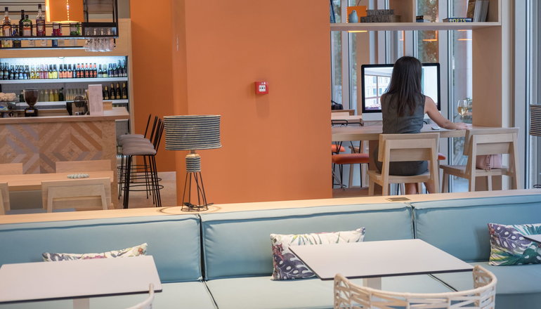 4* Kubic Athens Smart Hotel