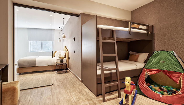 Athens 4 Boutique Hotel