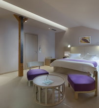 5* Hydrama Grand Hotel