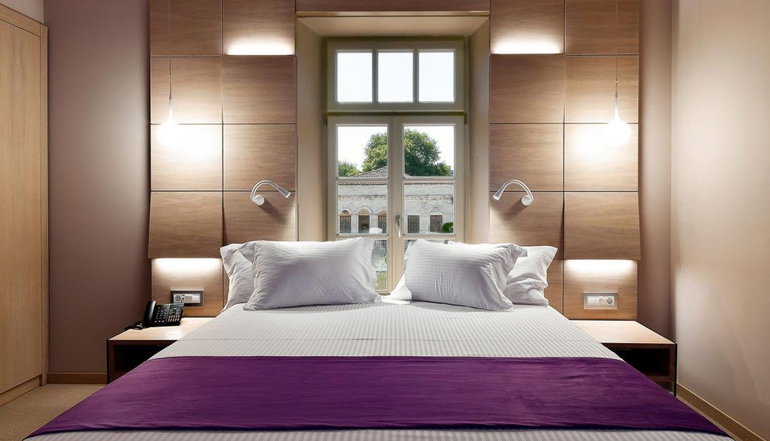 5* Hydrama Grand Hotel