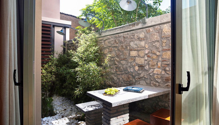 The Foundry Suites