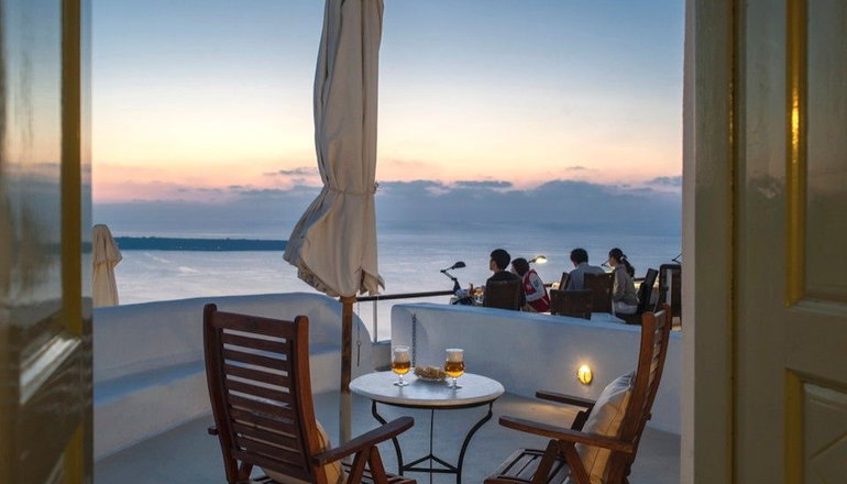 4* Fanari Villas Santorini
