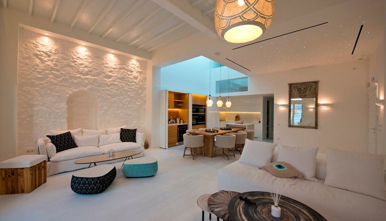 Pnoe Mykonos