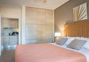 Meliti Waterfront Suites