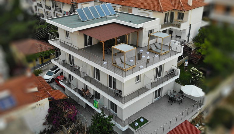 Sunshine Apartments