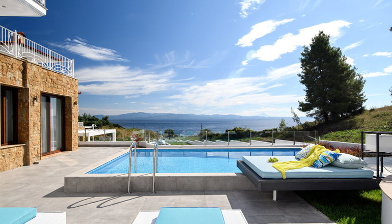 Villa D'Oro Luxury Villas & Suites