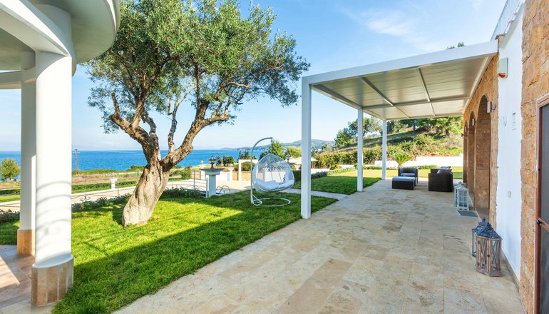 Villa D'Oro Luxury Villas & Suites