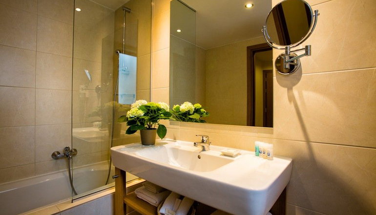 4* The Athens Gate Hotel - Αθήνα
