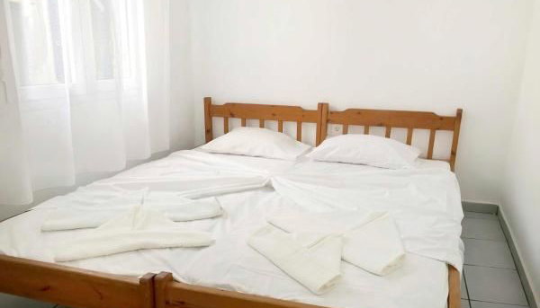 Katerina Beach Rooms