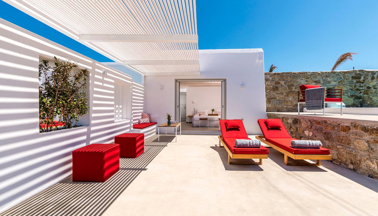 4* Bespoke Mykonos