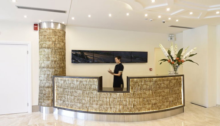 4* Athens Avenue Hotel