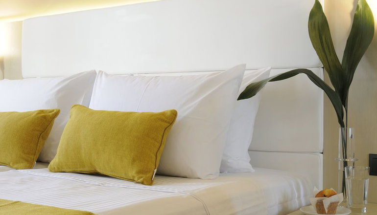 4* Athens Avenue Hotel
