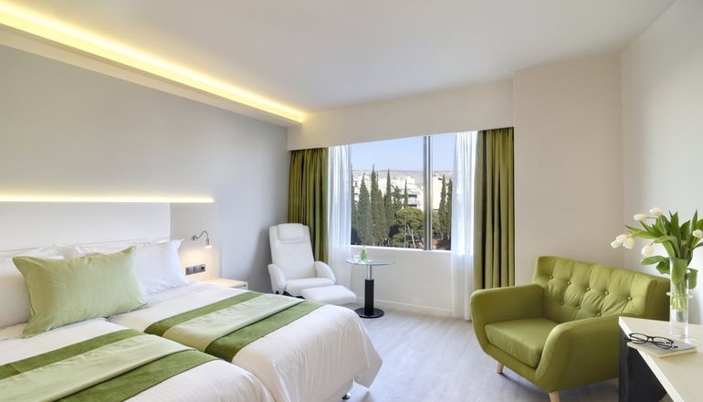 4* Athens Avenue Hotel