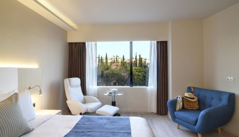 4* Athens Avenue Hotel