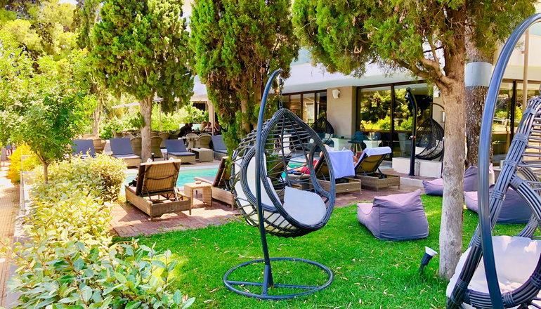 4* Athenian Riviera Hotel & Suites