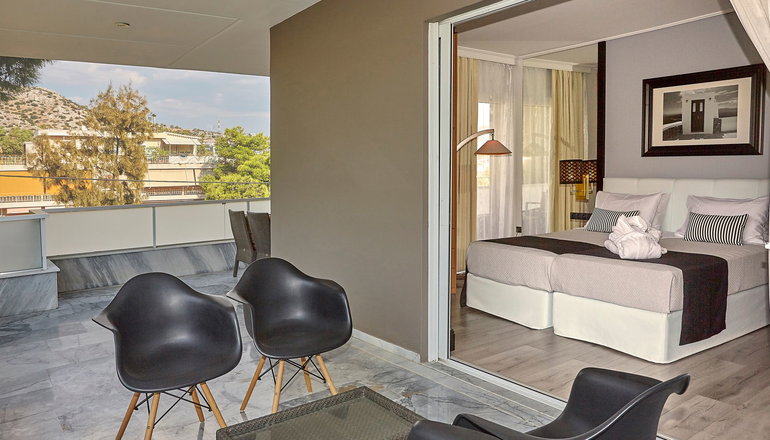 4* Athenian Riviera Hotel & Suites
