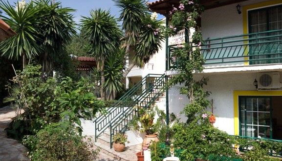 Andromaches Holiday Apartments - Μπενίτσες, Κέρκυρα