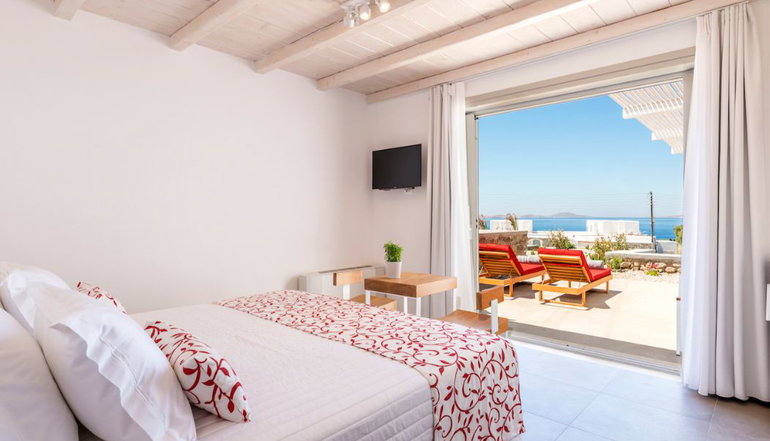 4* Bespoke Mykonos
