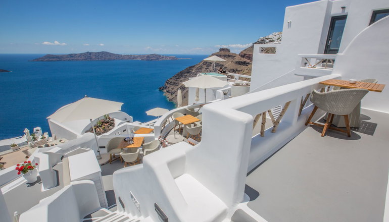 Chic Hotel Santorini