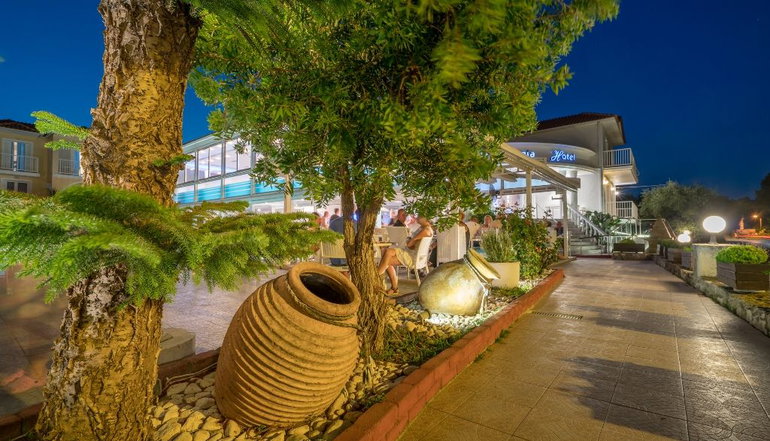 4* Filoxenia Hotel
