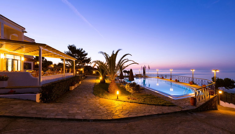 Karras’ Star Hotel