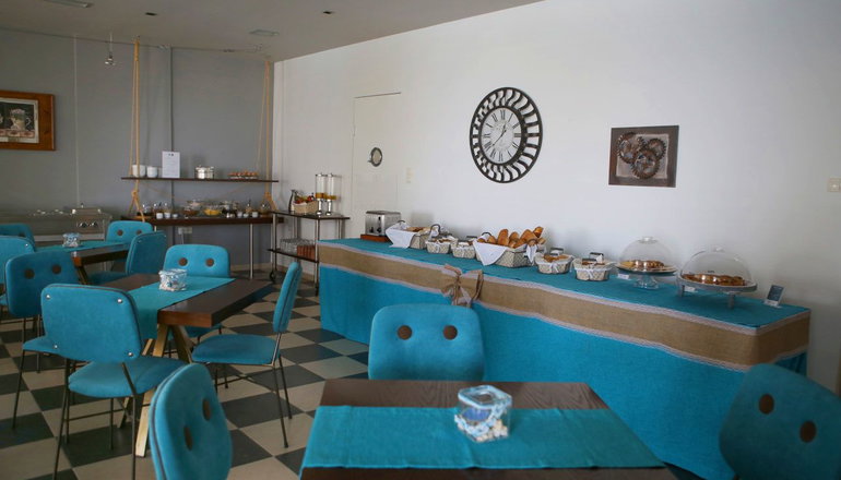 Karras’ Star Hotel