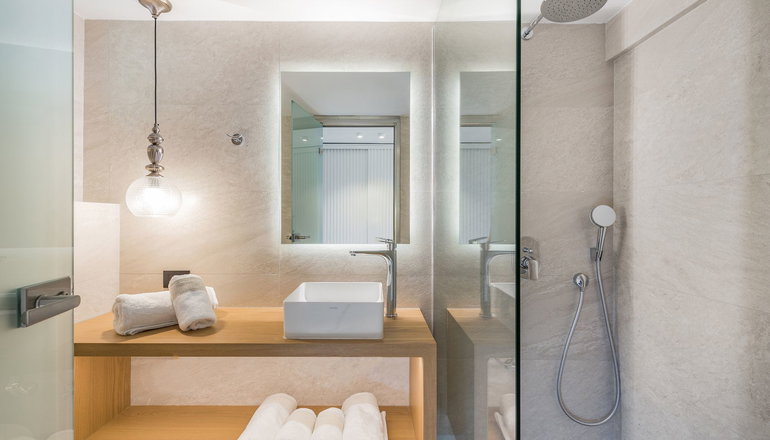 Eptanisos Beachfront Suites