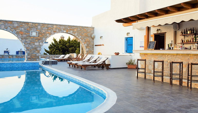 4* Vigla Hotel