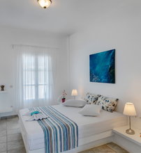 Aloni Hotel - Πίσω Λιβάδι, Πάρος