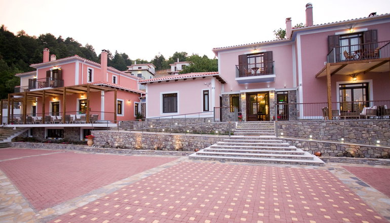 4* Ilaeira Mountain Resort