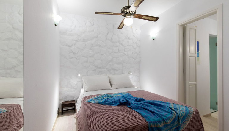 Arco Naxos Luxury Apartments