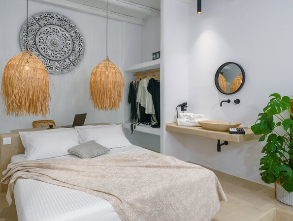 Euphoria Chora Naxos