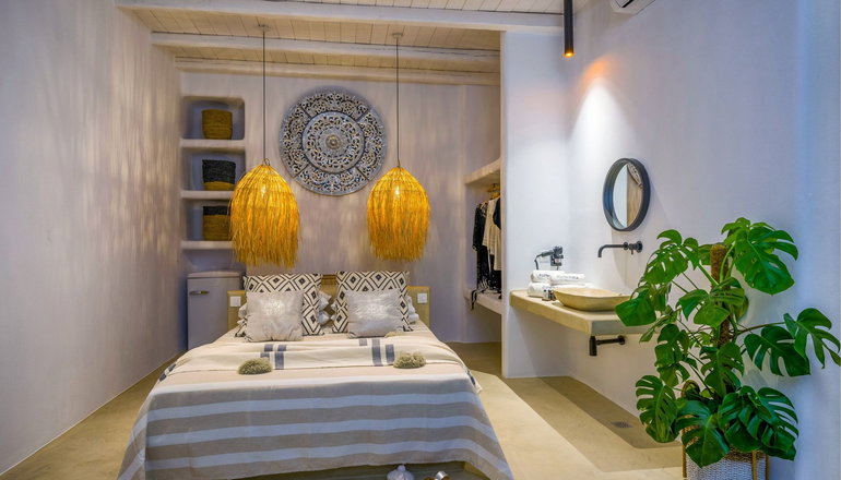 Euphoria Chora Naxos