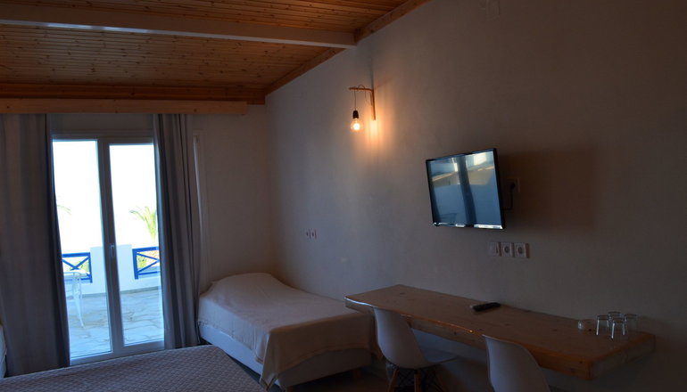 4* Faros Resort Hotel