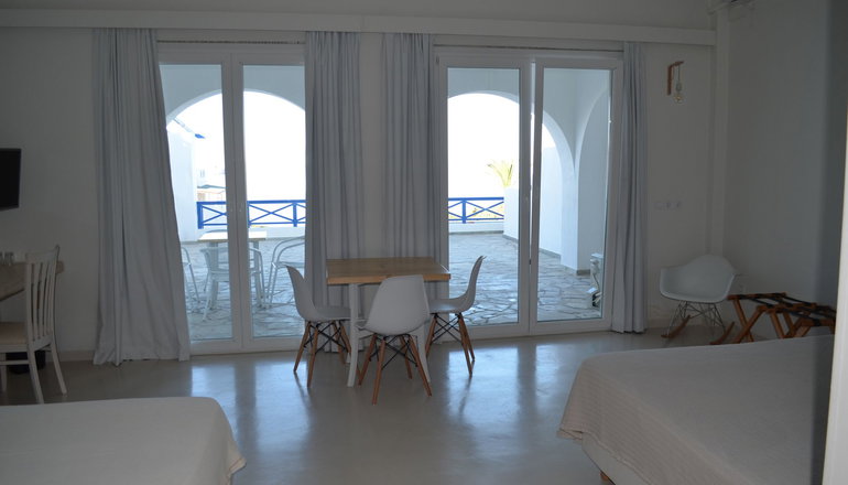 4* Faros Resort Hotel