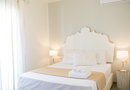 Sweet Home Naxos