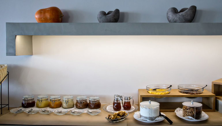 Porto Raphael Residence & Suites