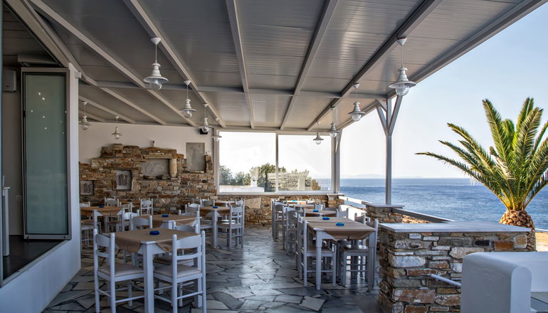 Porto Raphael Residence & Suites