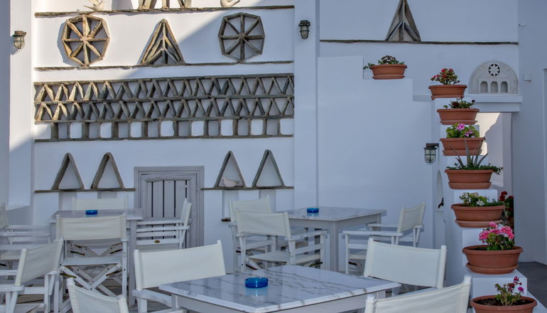 Porto Raphael Residence & Suites