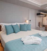 4* Aenos Hotel
